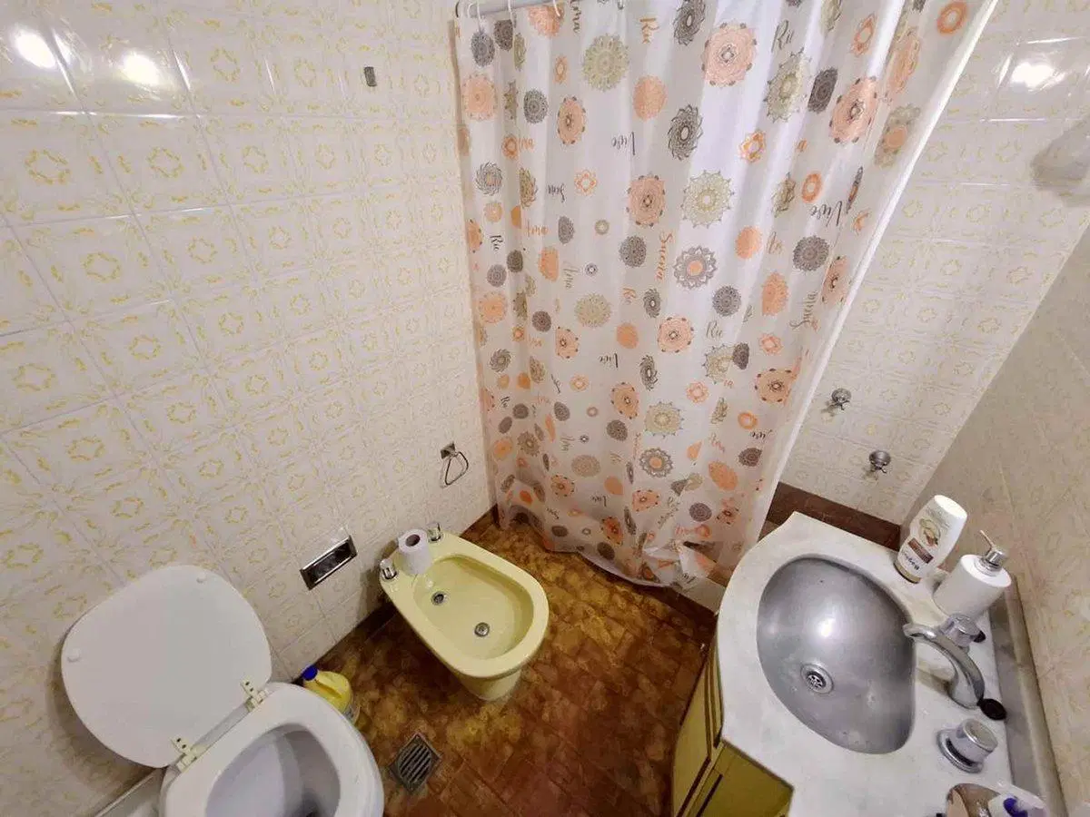 VENTA CASA 3 AMB QUILMES /Parque, Quincho, Cochera 3