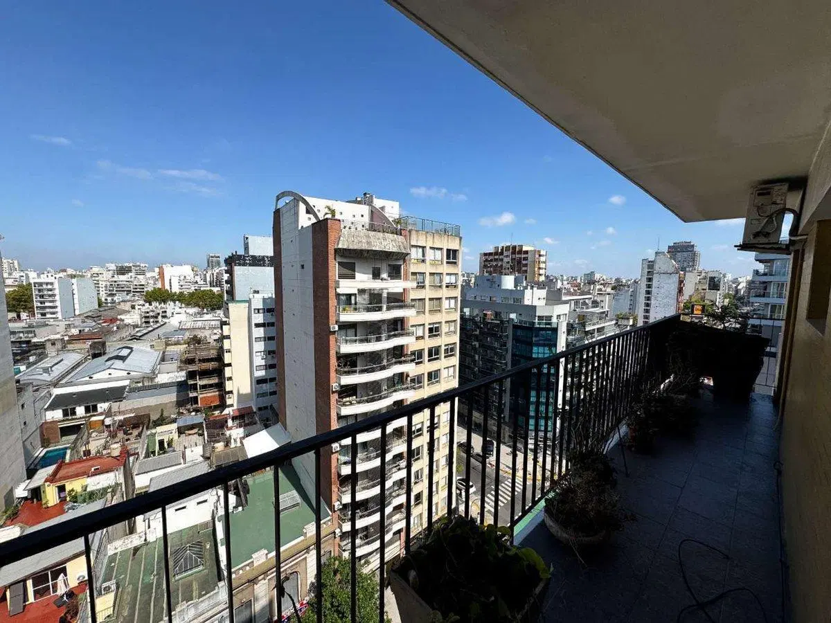 DEPTO PISO 3 AMB VENTA PALERMO 2 BALCONES 3