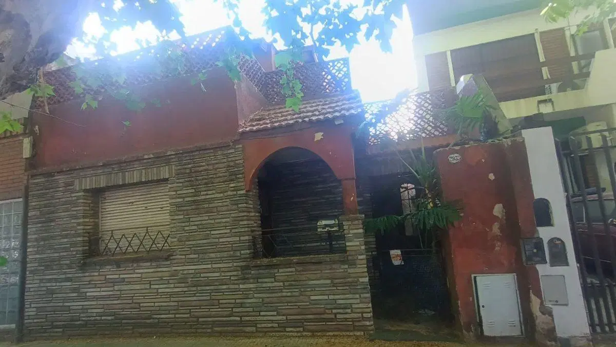 VENTA- CASA- PARQUE CHAS- OPORTUNIDAD 2