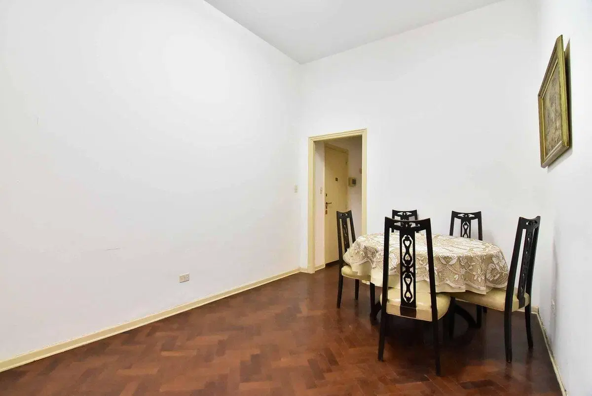 Venta Departamento 3 amb Balvanera Apto prof 5