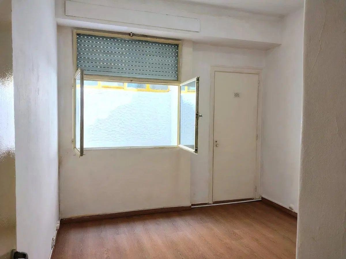 Venta departamento 2 ambientes San Cristóbal patio 3