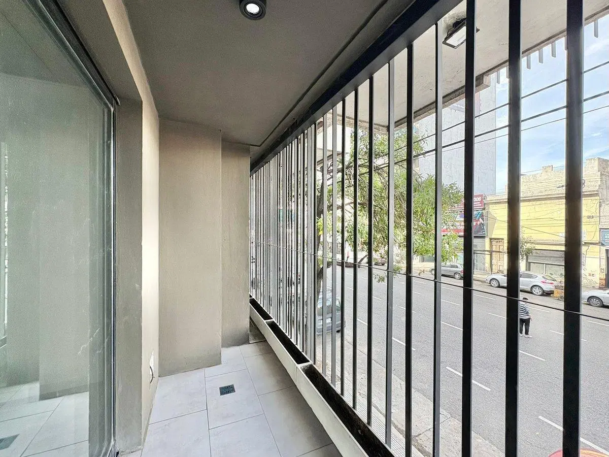 VENTA MONOAMBIENTE P. PATRICIOS BALCÓN FRENTE 4