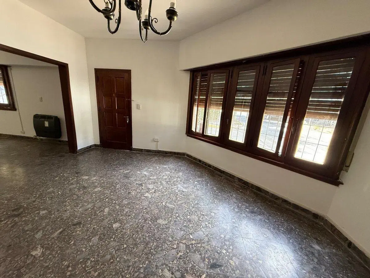 Casa en venta 4 ambientes San Fernando oportunidad 3