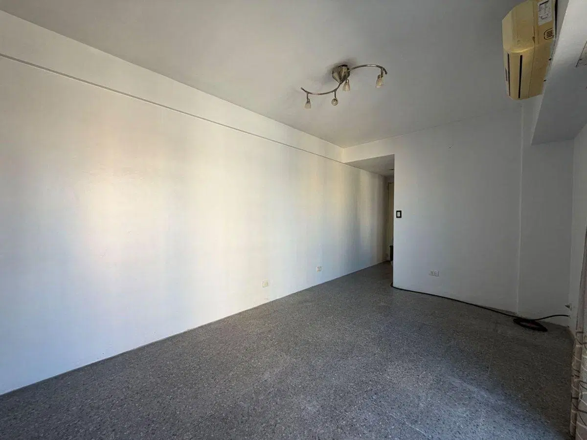Venta Departamento 2 amb, Piso 8º, Paternal 3