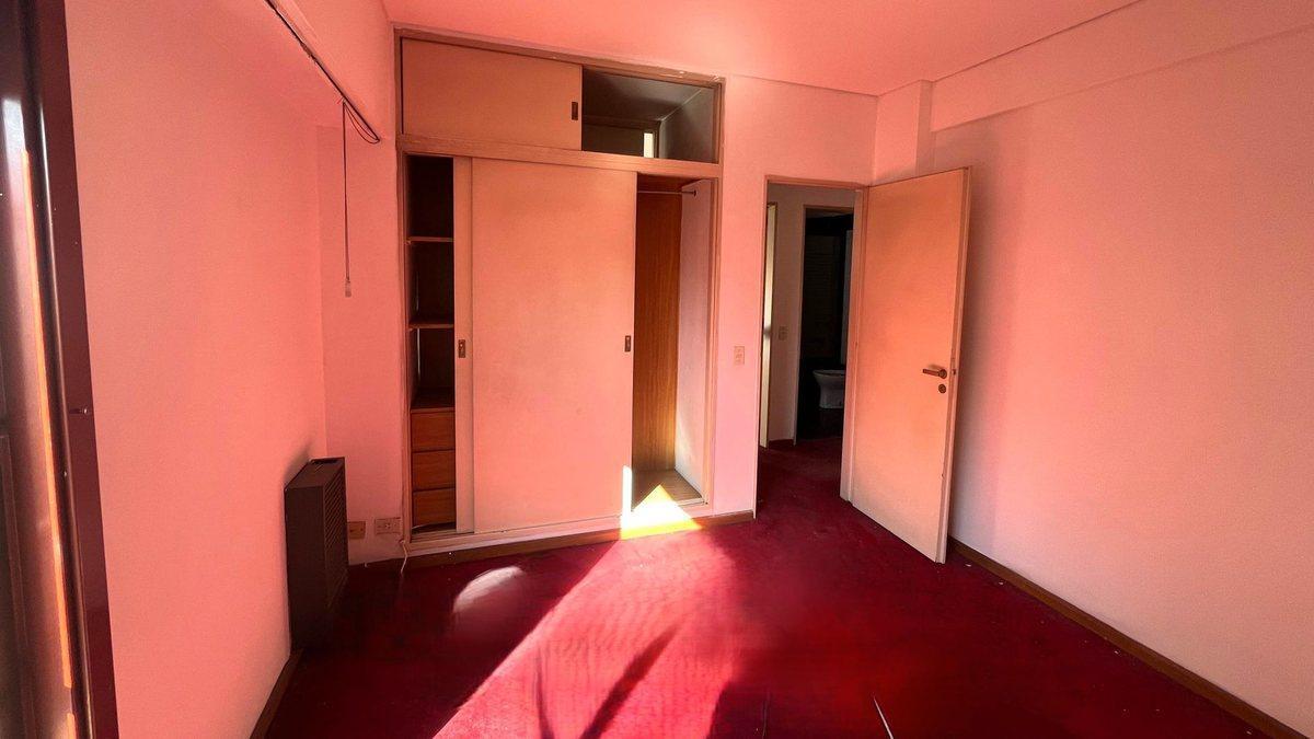 Foto de DEPARTAMENTO 3 AMBIENTES C/BALCON+COCHERA-TODO LUZ, imagen 2