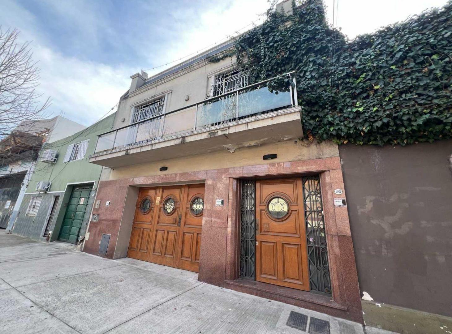 Venta Casa Multifamiliar (8,66X20)-Coch-Tza-Parri
