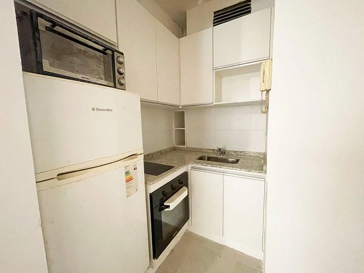MONOAMBIENTE RECICLADO EN VENTA BALVANERA 4