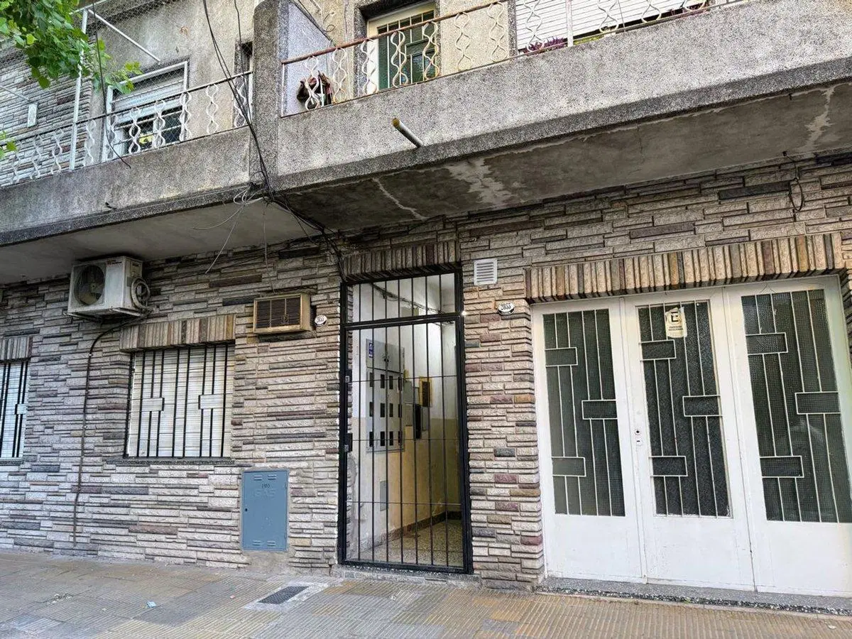 DEPARTAMENTO 2 AMBIENTES SAN JUSTO TERRAZA PROPIA 3