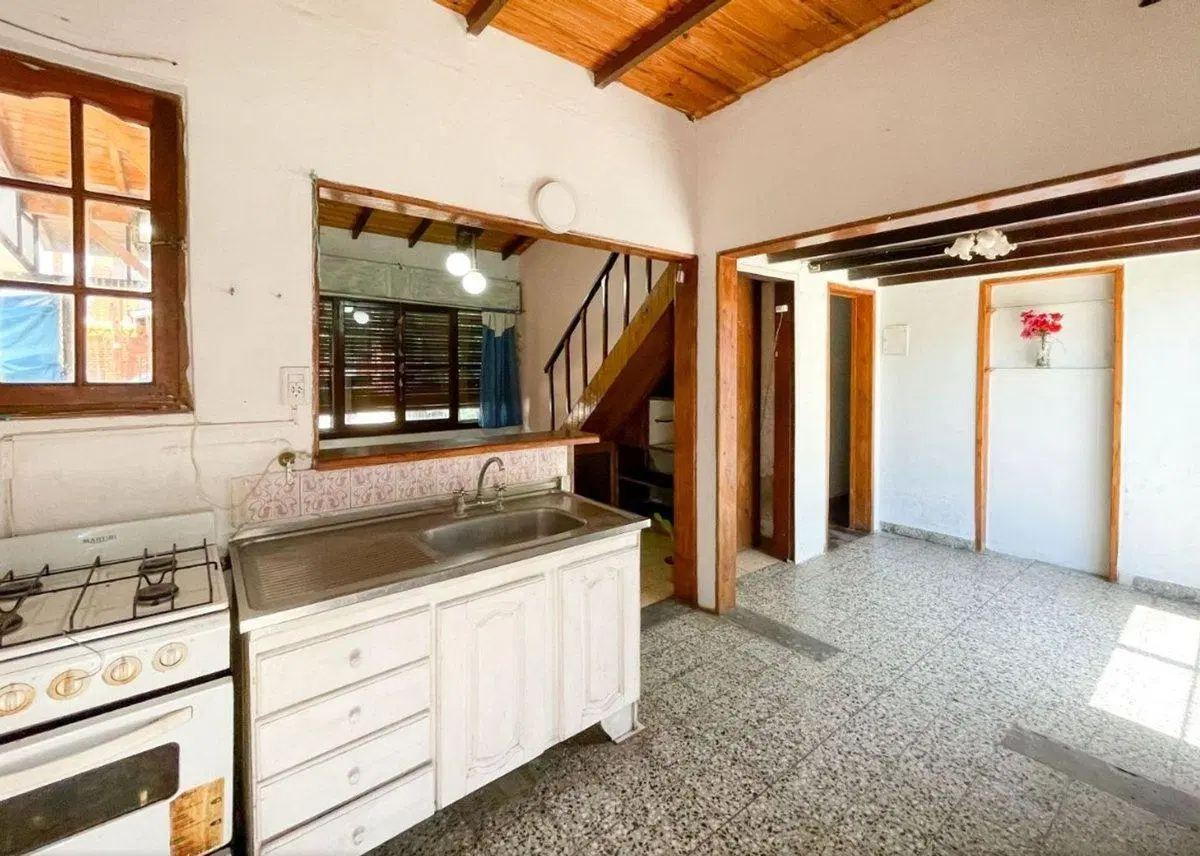 Casa 3 Amb c/Parque-Quincho Apta Crédito Fcio Vare 5