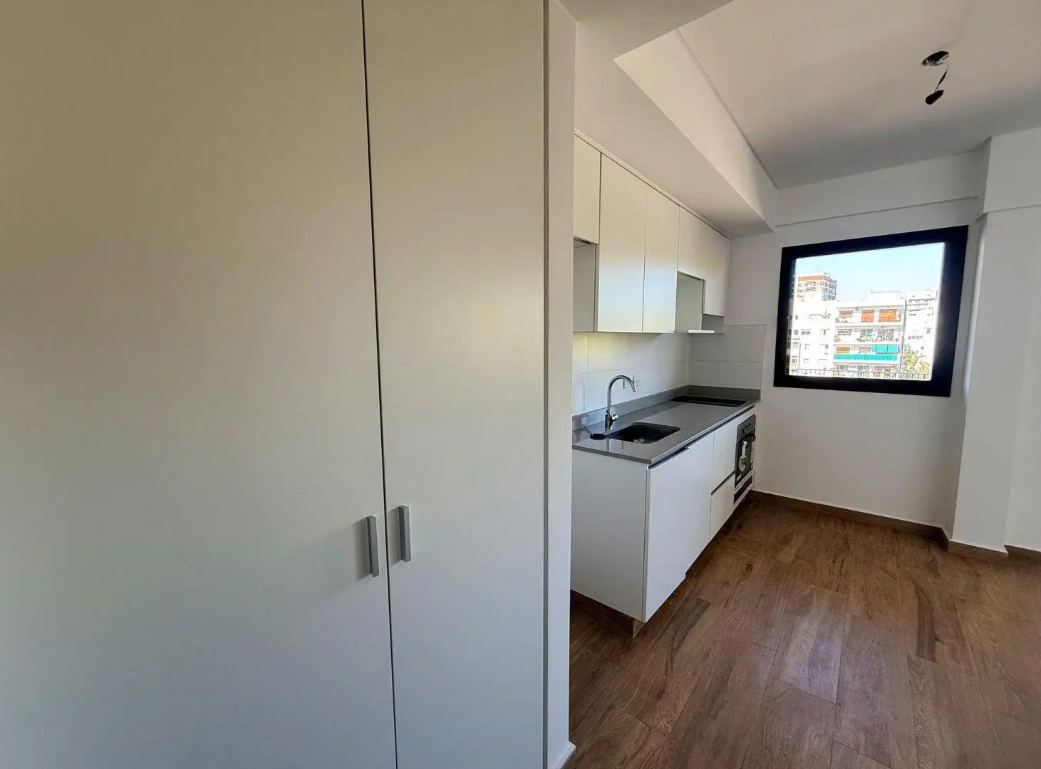 MONOAMBIENTE EN VENTA A ESTRENAR CABALLITO 5