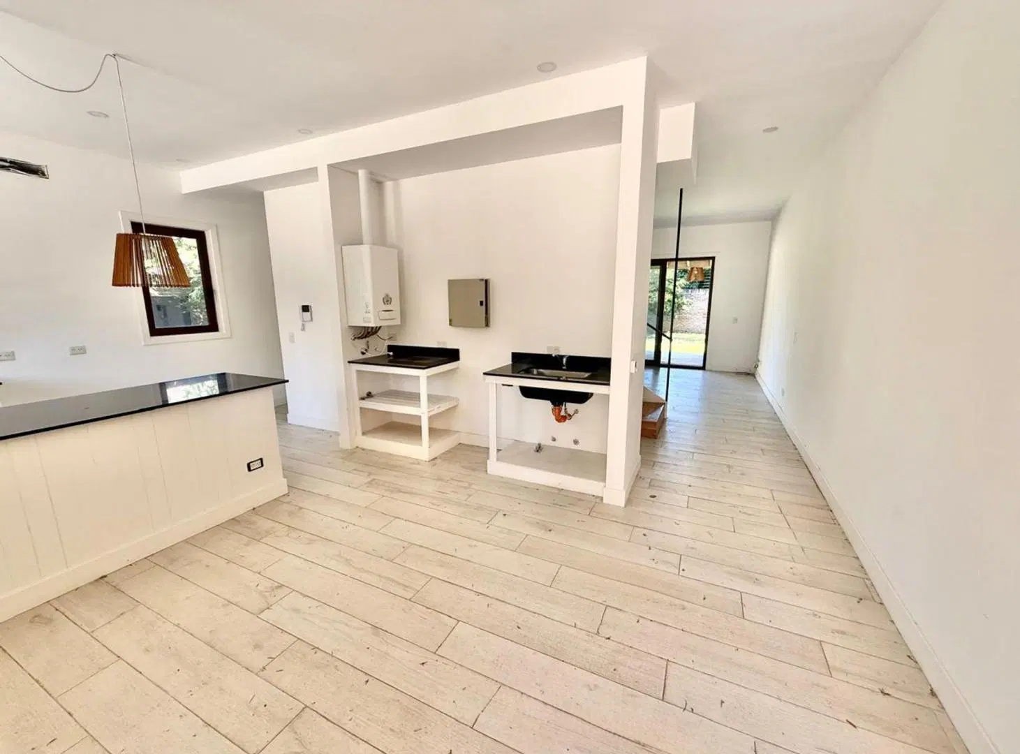 VENTA CASA 4 AMB EN LA BLANQUEADA C PATIO GARAGE 3