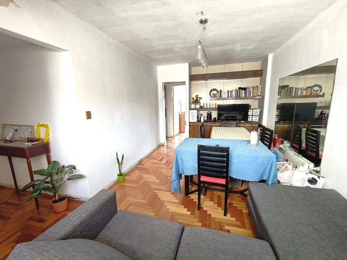 Departamento. Venta.  Villa Crespo.  2 Amb. Balcón 4