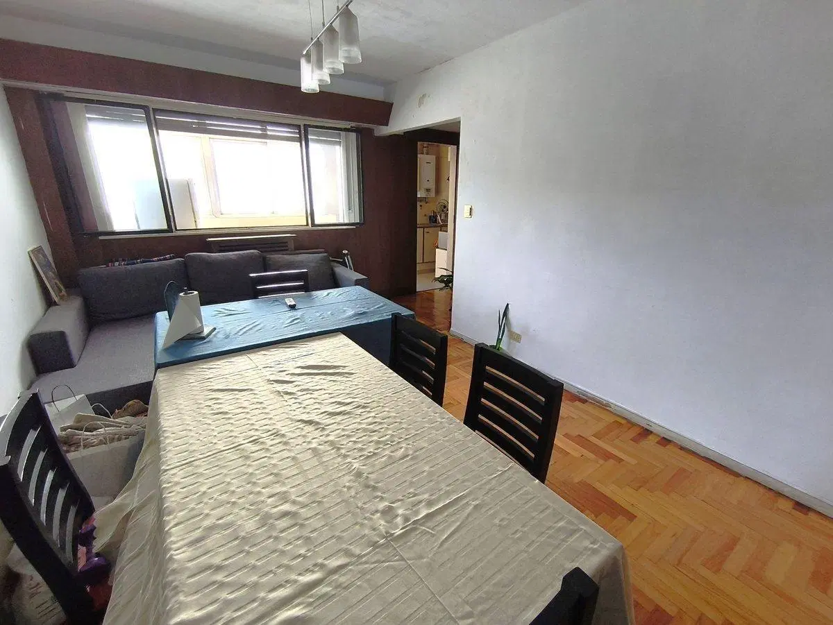 Departamento. Venta.  Villa Crespo.  2 Amb. Balcón 5