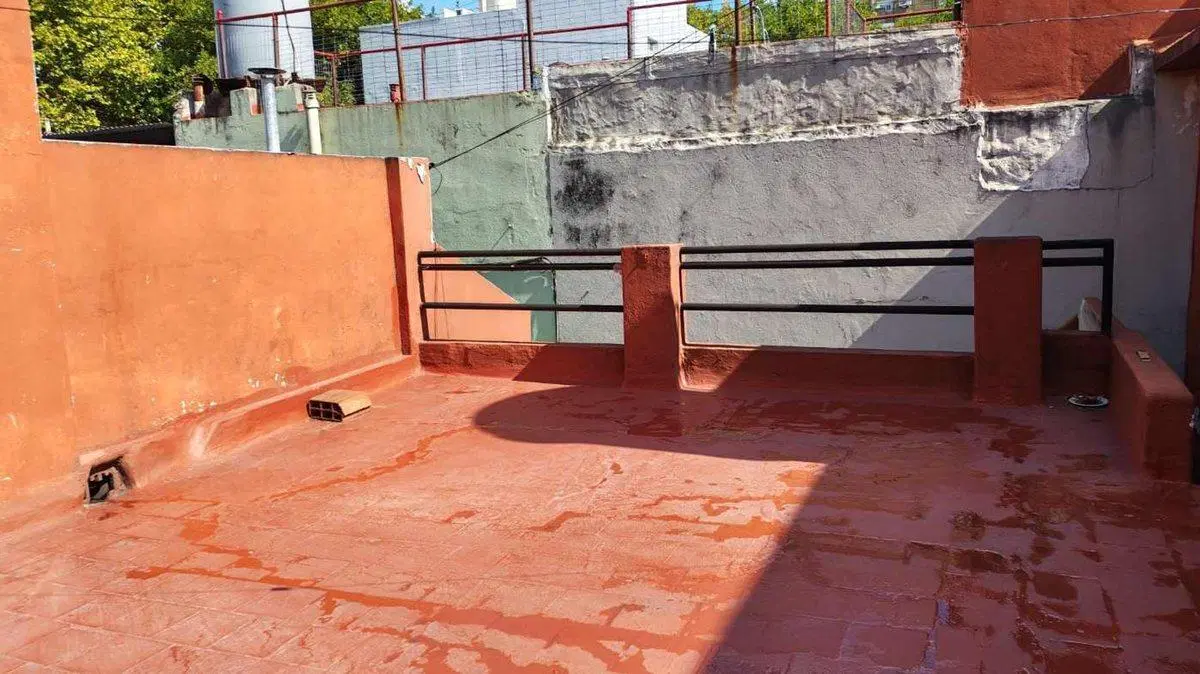 VENTA- PH-3 AMBIENTES- TERRAZA- A REFACCIONAR 8