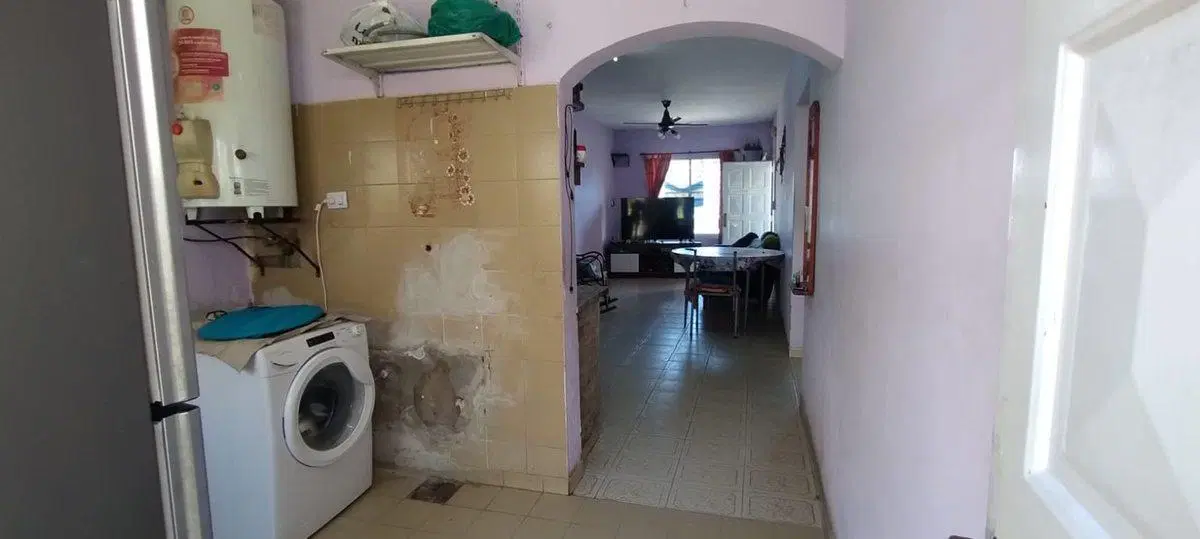 CASA EN VENTA EN BLOCK 3 AMBIENTES EN MORON 5