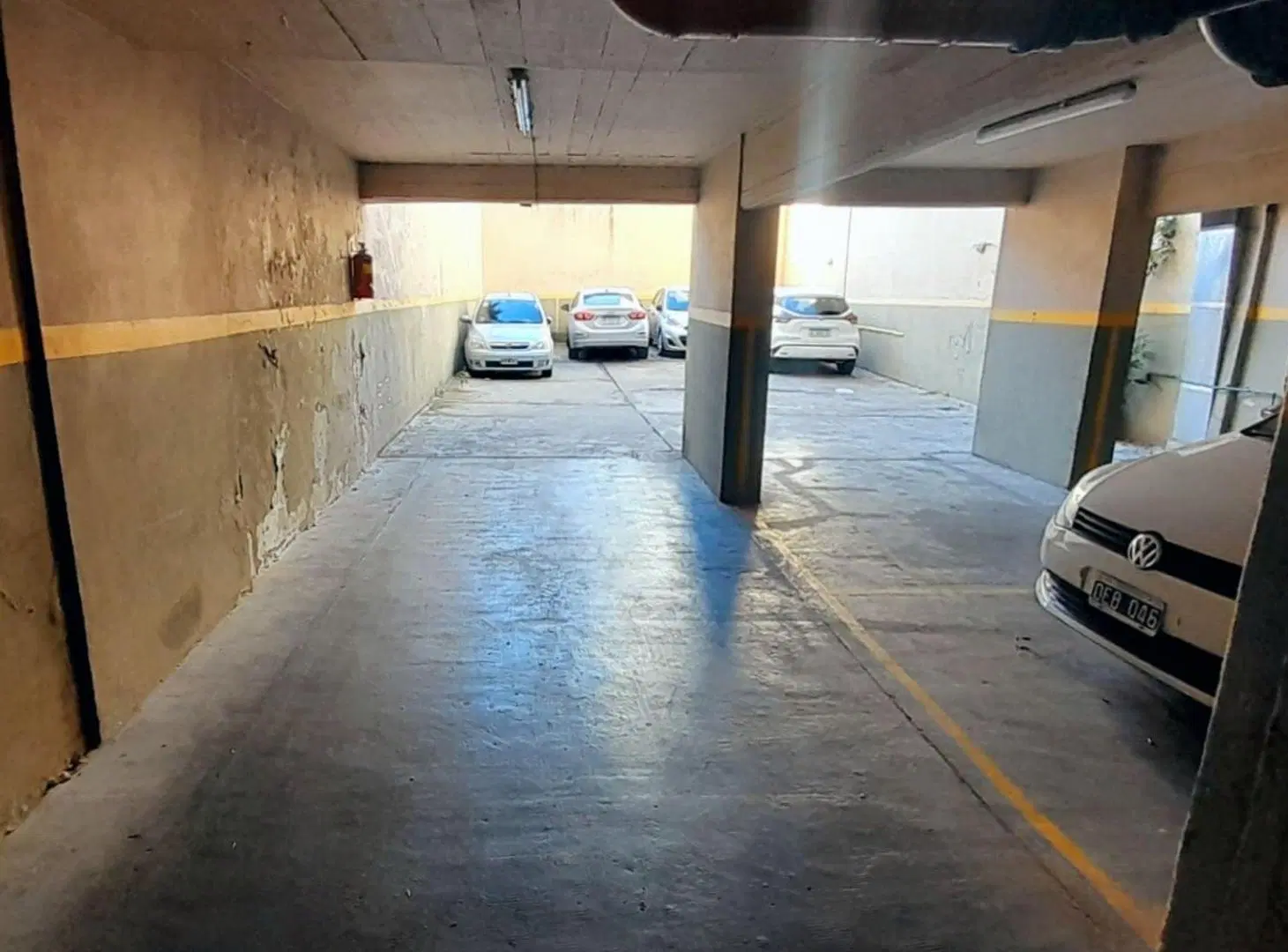 VENTA COCHERA CUBIERTA Av. Corrientes VILLA CRESPO 4