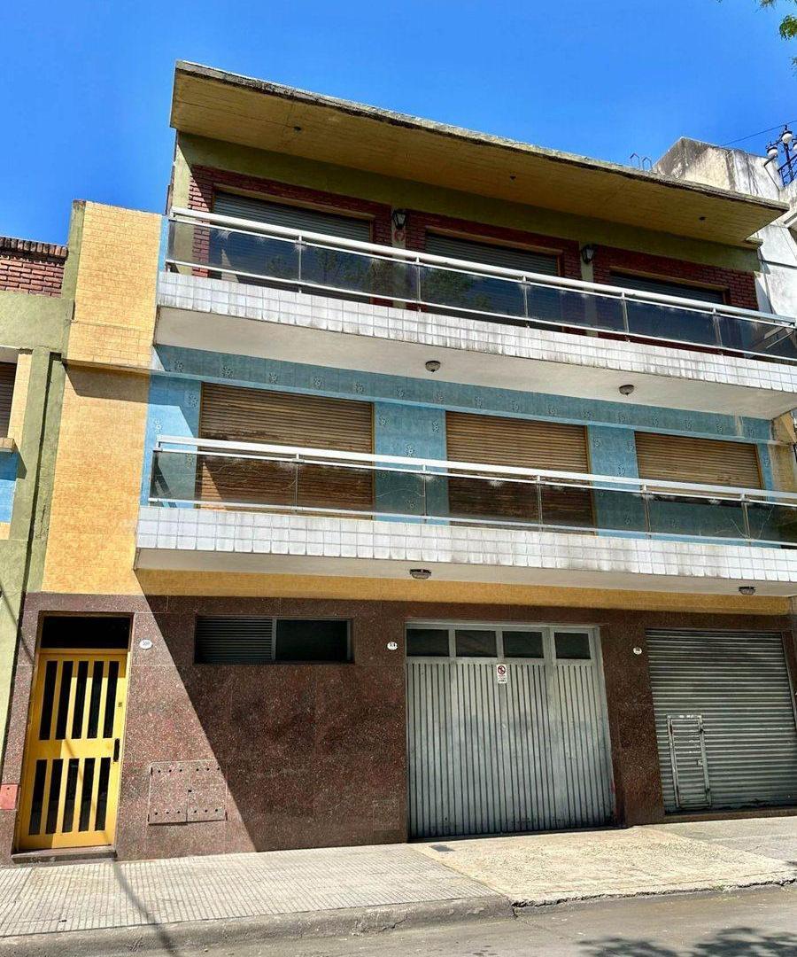 VENTA CASA/LOTE LA BOCA 697M2 EN ESQUINA