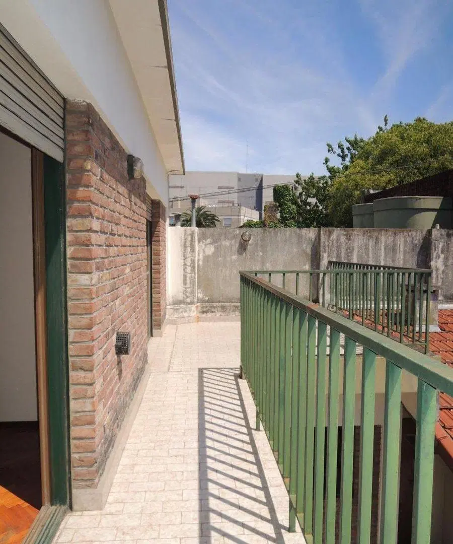 Venta CASA  8,66x30,26-SAAVEDRA- OPORTUNIDAD 5