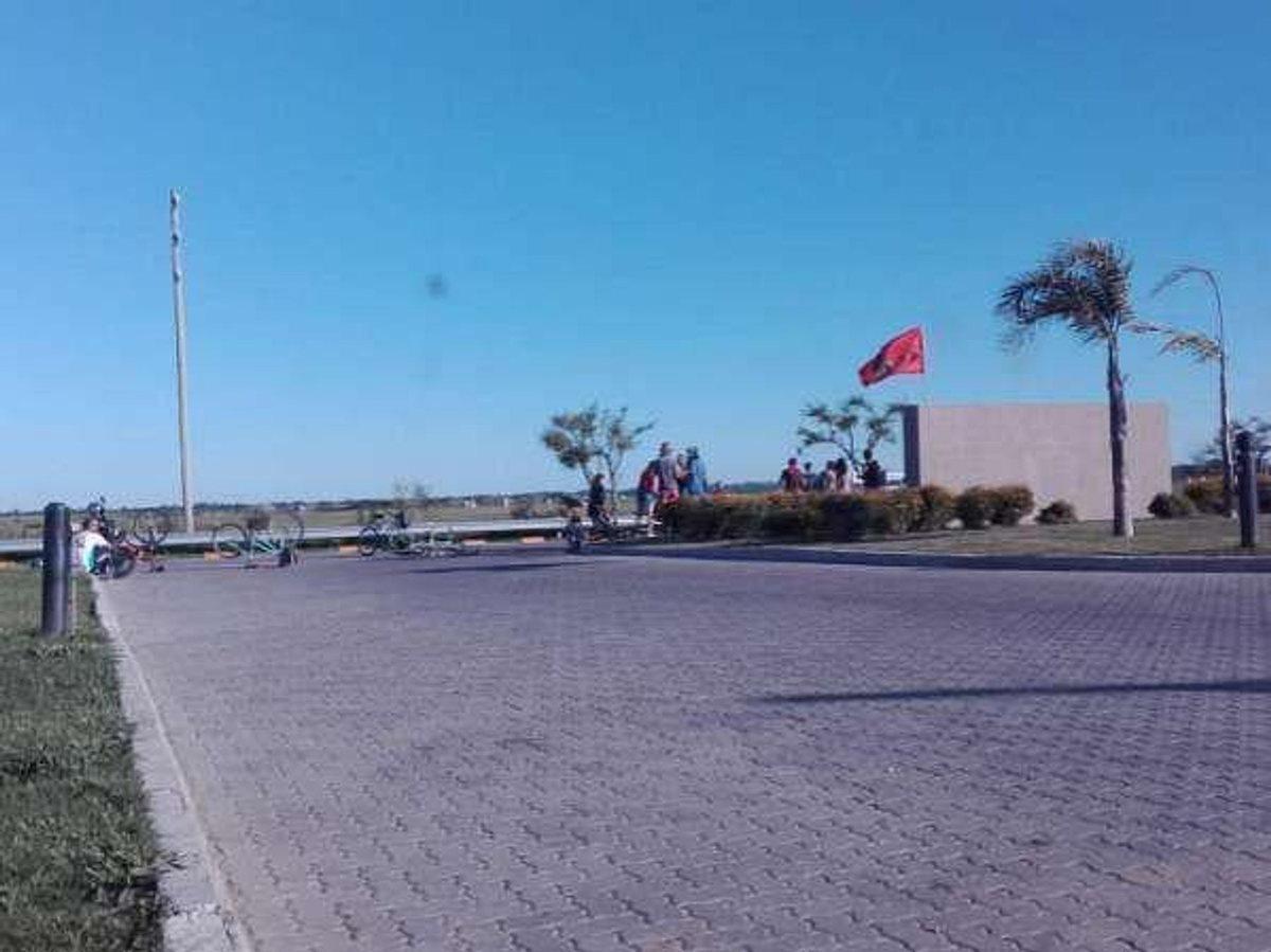 LOTE EN VENTA VILLALOBOS PUEBLOS DEL PLATA HUDSON