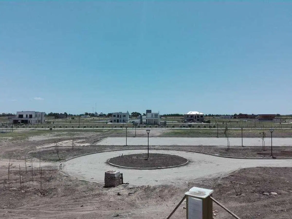LOTE EN VENTA VILLALOBOS PUEBLOS DEL PLATA HUDSON 4