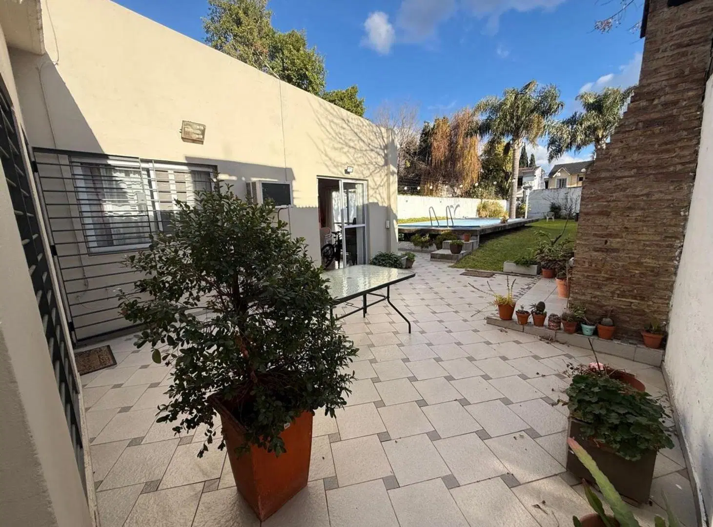 CASA 5 AMBIENTES EN VILLA LUZURIAGA PILETA PARQUE 5