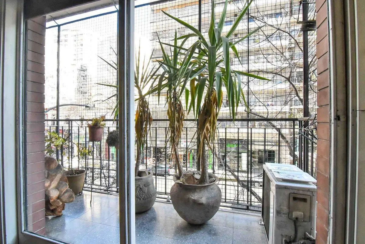 Semipiso 4 amb + dep venta Almagro balcón baulera 3