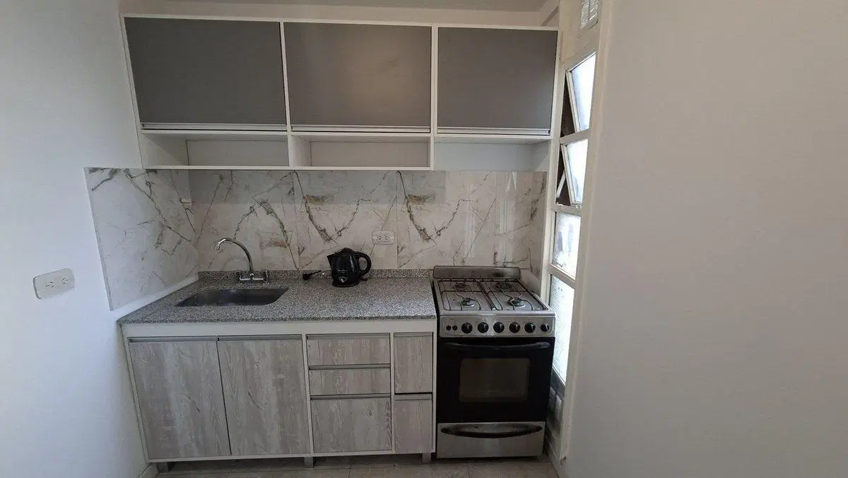 VENTA 3 AMBIENTES ,AMEGHINO, AVELLANEDA CENTRO. 4