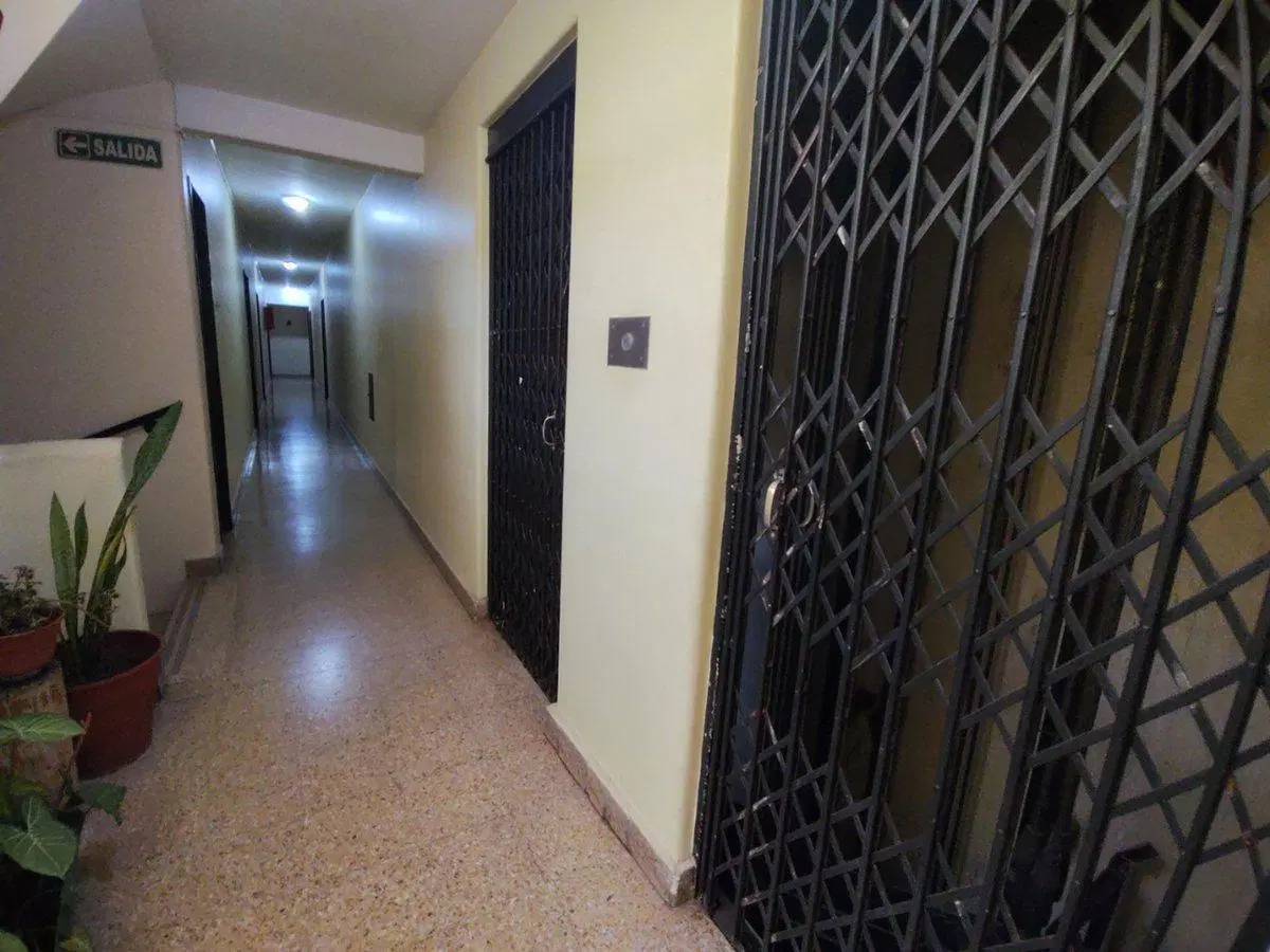 DEPARTAMENTO 3 AMB VENTA PATIO VILLA DEL PARQUE 5