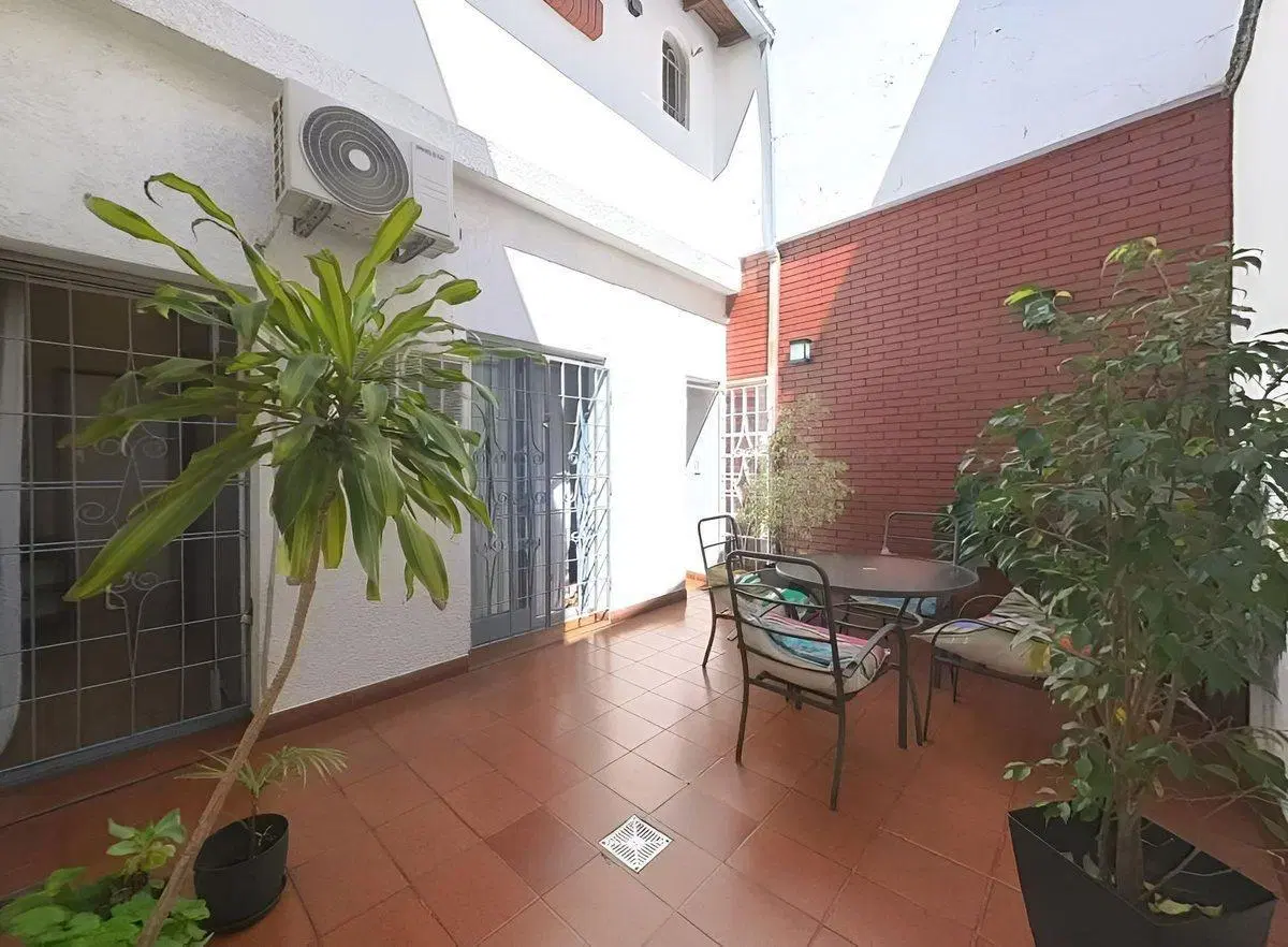 Casa 4 amb venta Boedo + patio + terraza + quincho 4