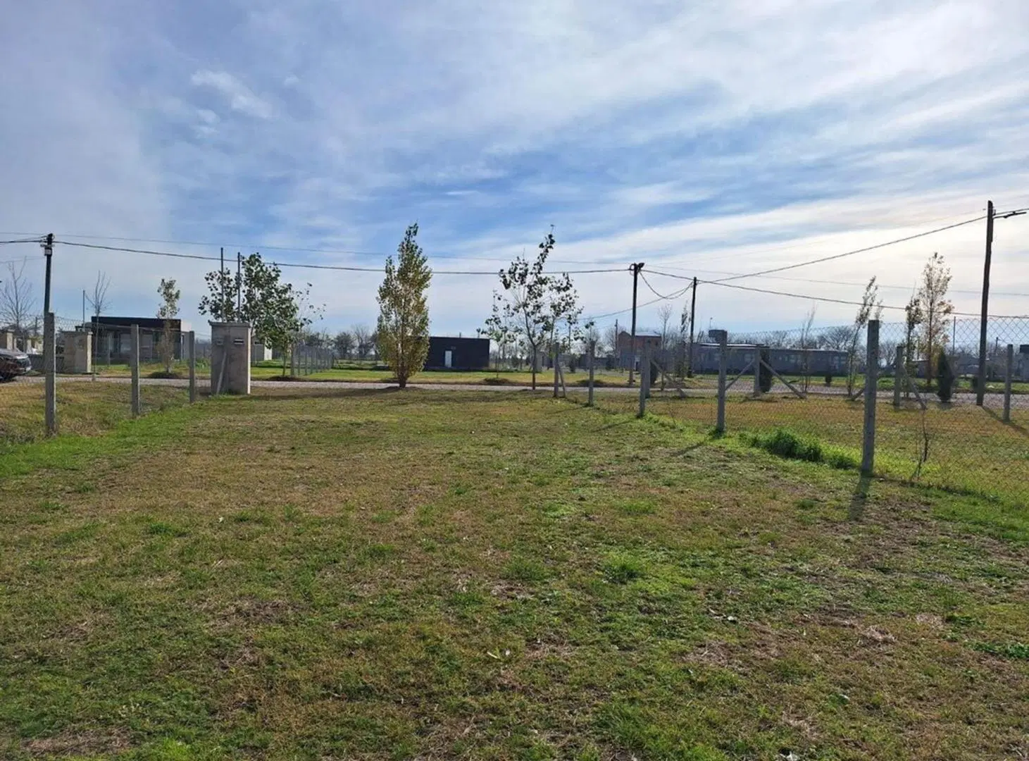 VENTA LOTES EN Bº SEMICERRADO C/ESCRITURA CANNING 2