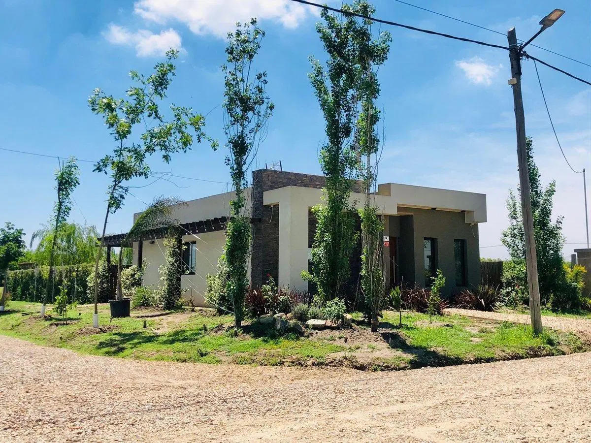 VENTA LOTES EN Bº SEMICERRADO C/ESCRITURA CANNING 3