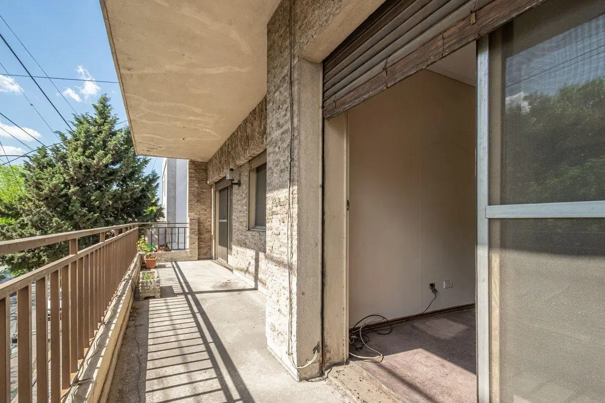 VENTA-5 AMBIENTES- CON PATIO- VILLA LUGANO 5
