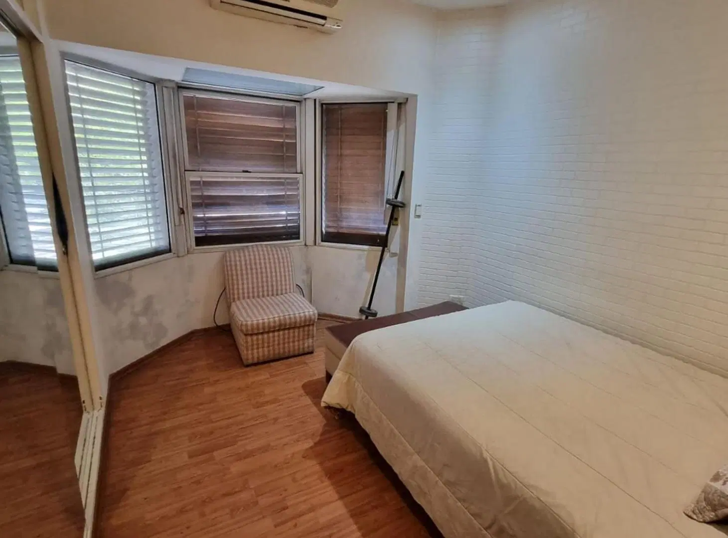 CASA 6 AMBIENTES EN VENTA BARRACAS 2