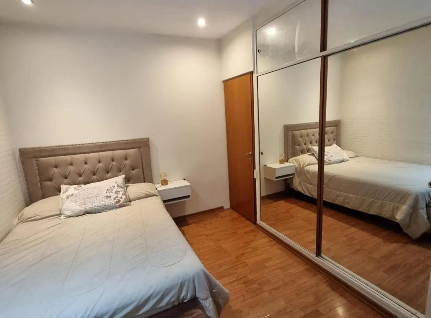 CASA 6 AMBIENTES EN VENTA BARRACAS 5