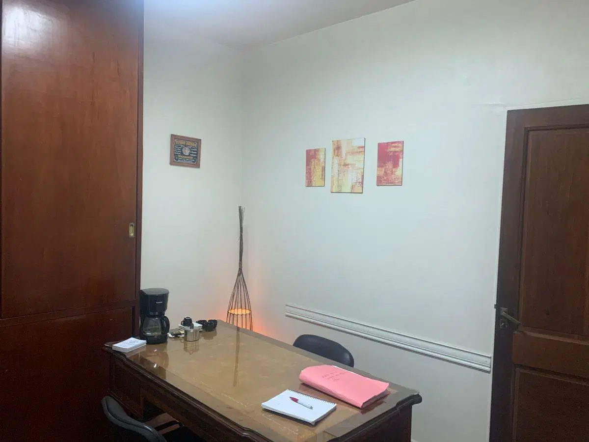 VENTA OFICINA TRIBUNALES 2