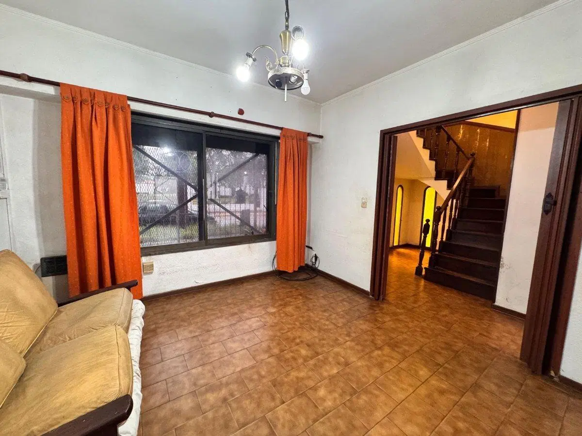 Venta CASA 4 Ambientes con galpón, Villa Ballester 3