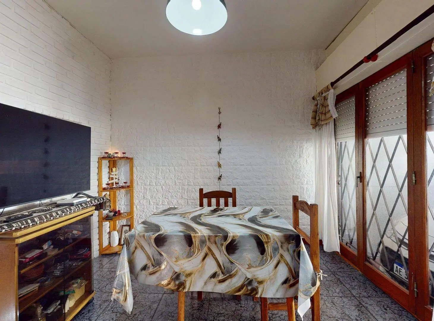 Venta PH 2 dorm · Sarandí patio parrilla · cochera 4