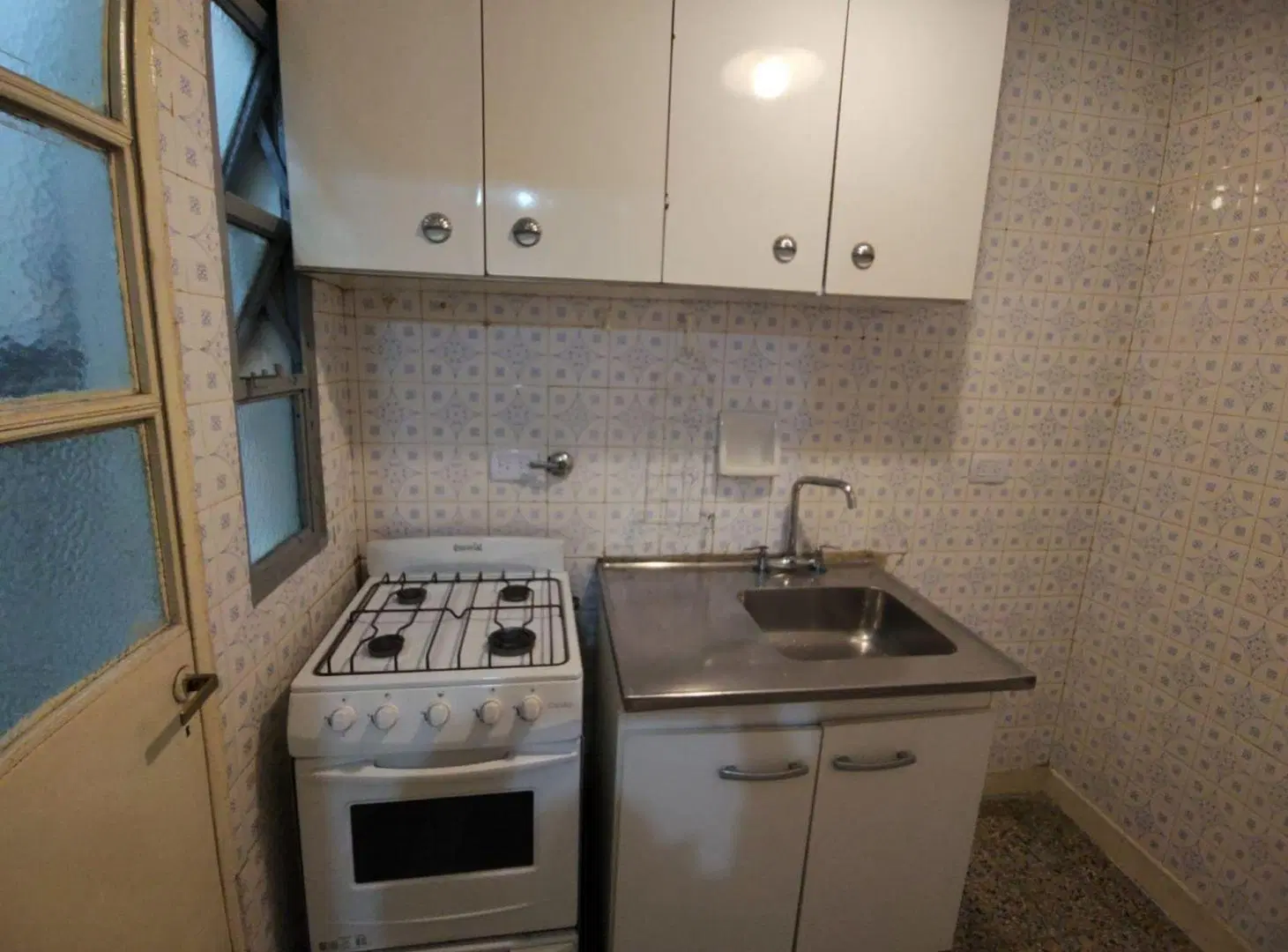 ALQUILER 2 AMBIENTES INTERNO EN RECOLETA 8