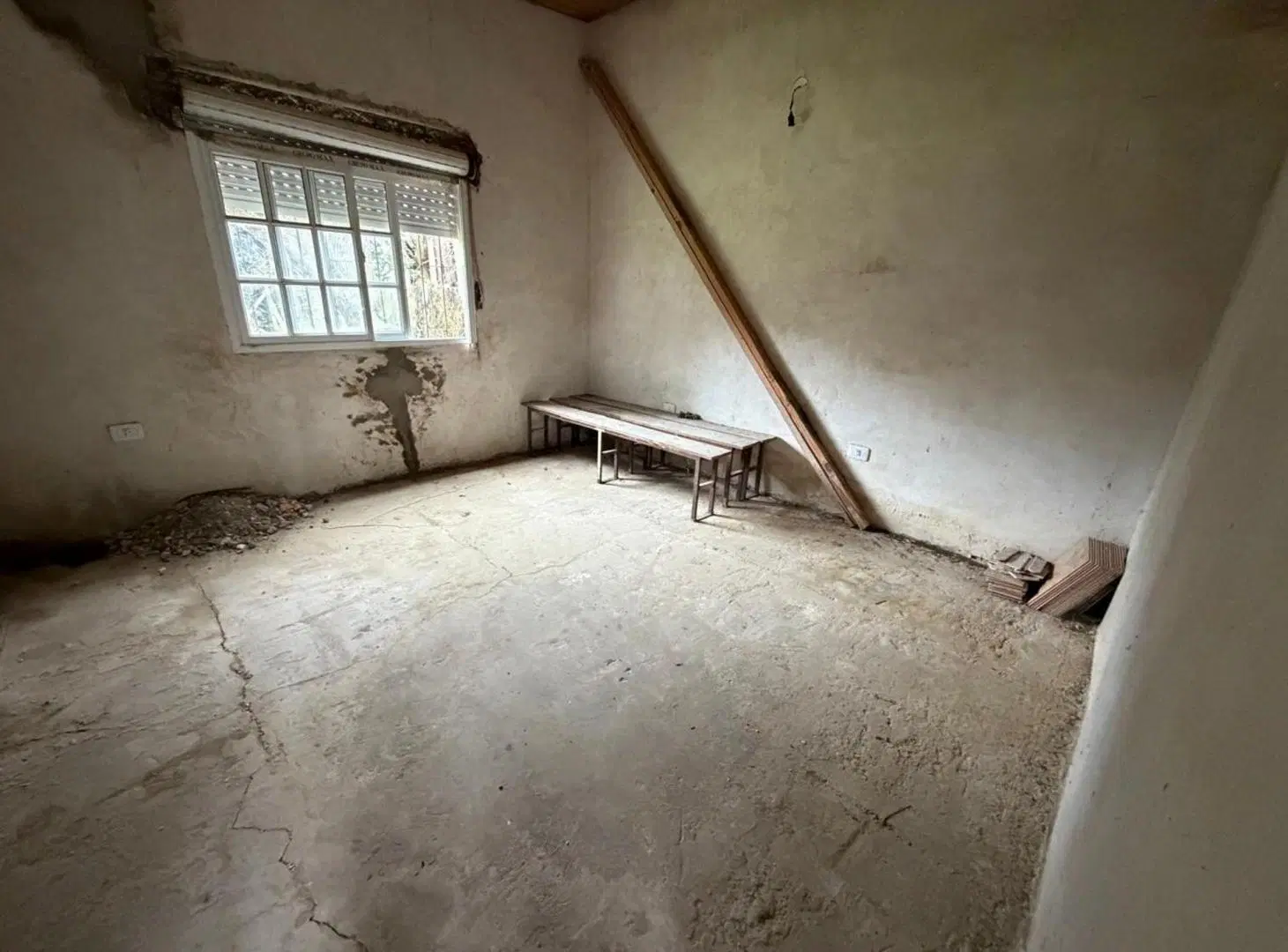 Venta 3 lotes más Casa a refaccionar en  Villars 4