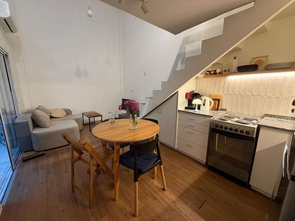 Foto de Venta Duplex PH patio y parrilla en Villa Crespo, imagen 5