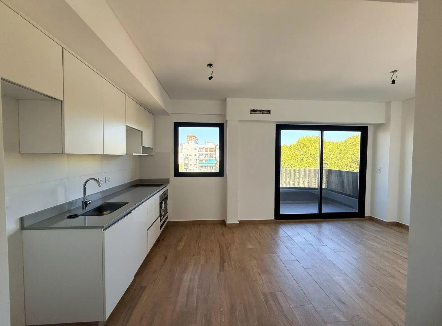 MONOAMBIENTE EN VENTA A ESTRENAR CABALLITO 5