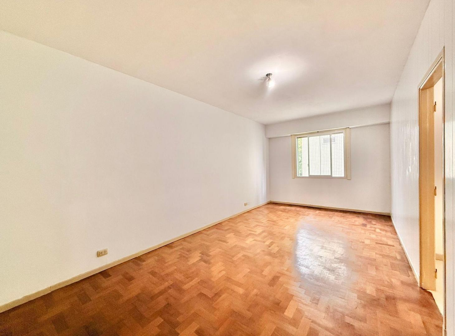 Foto de VENTA DEPTO. SEMIPISO 4 AMBIENTES CABALLITO, imagen 3