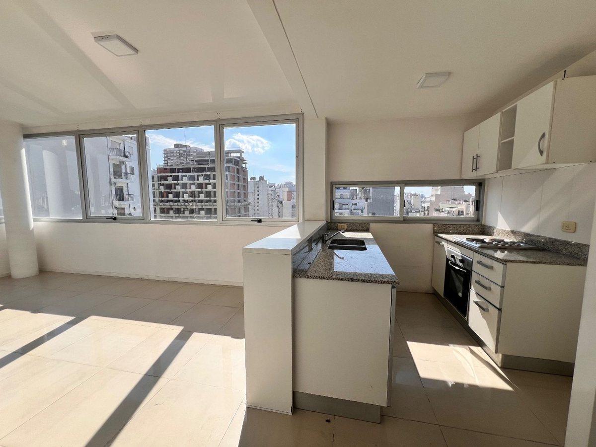 Foto de Alquiler 2 ambientes en torre categoría, Abasto, imagen 3