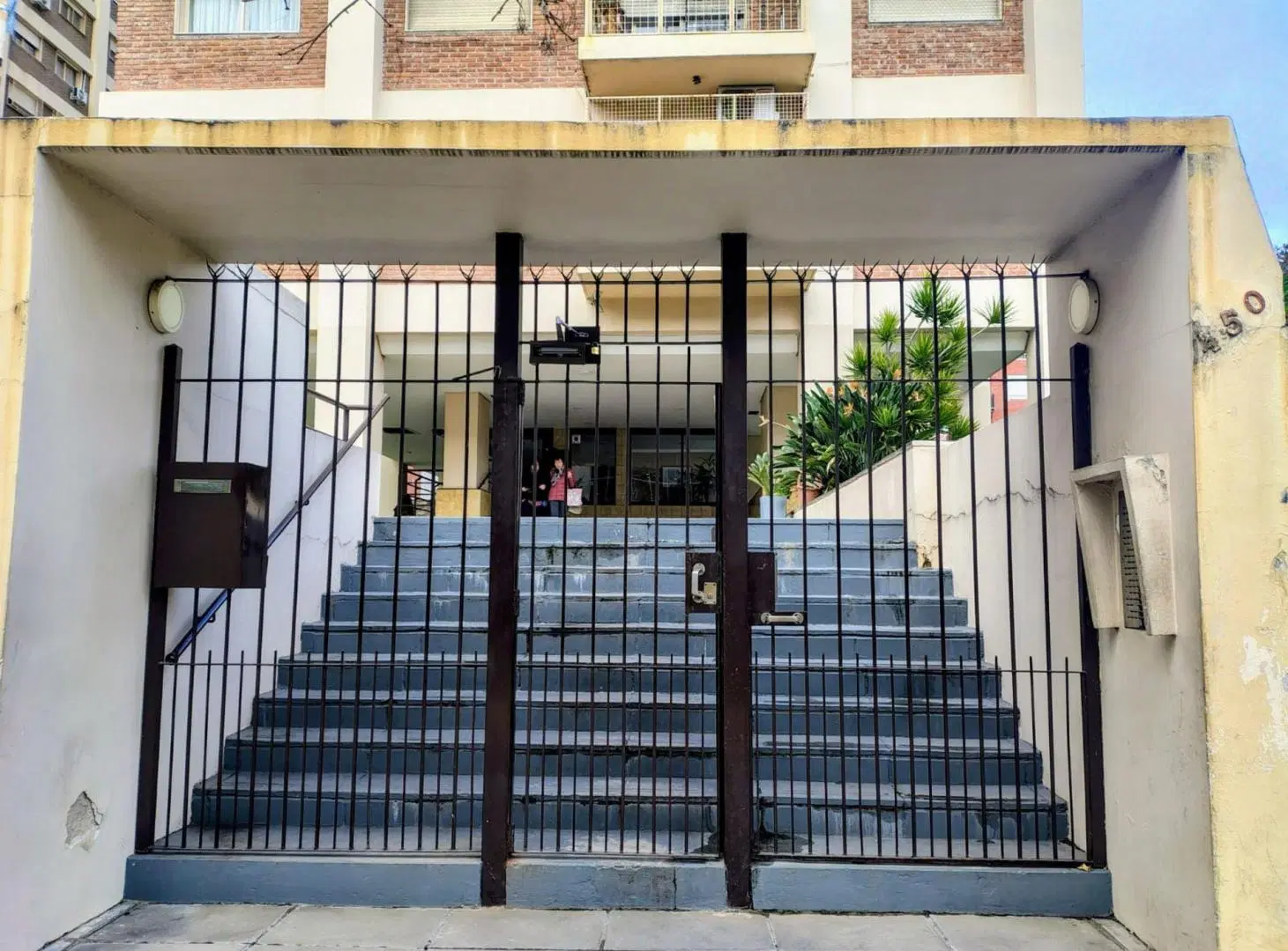 Alquiler departamento 3 Amb. c/Cochera – Caballito 2