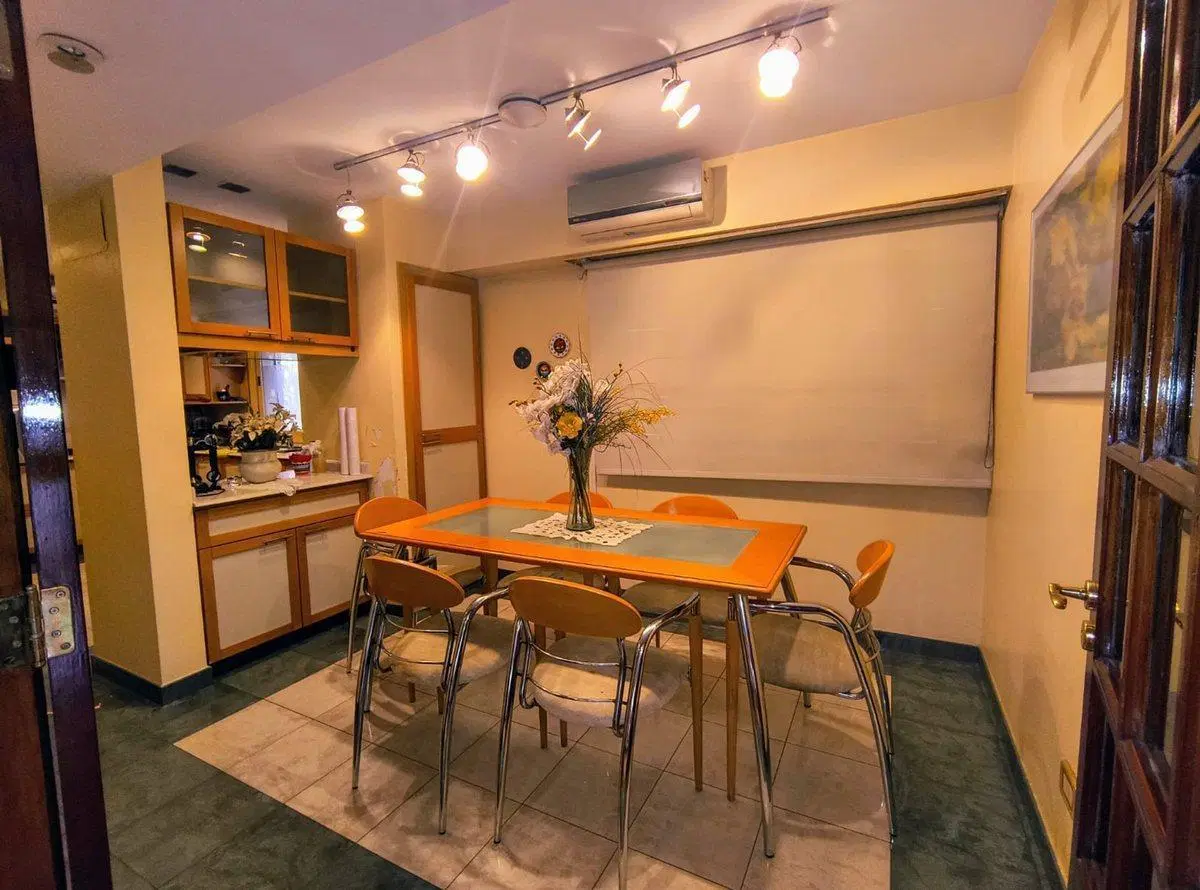 DEPARTAMENTO 5 AMBIENTES RAMOS MEJIA 243M2 COCHERA 5
