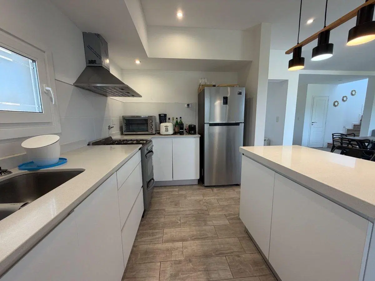 Venta Casa 4 amb, pileta, jardín, Haras del Sur 3 8