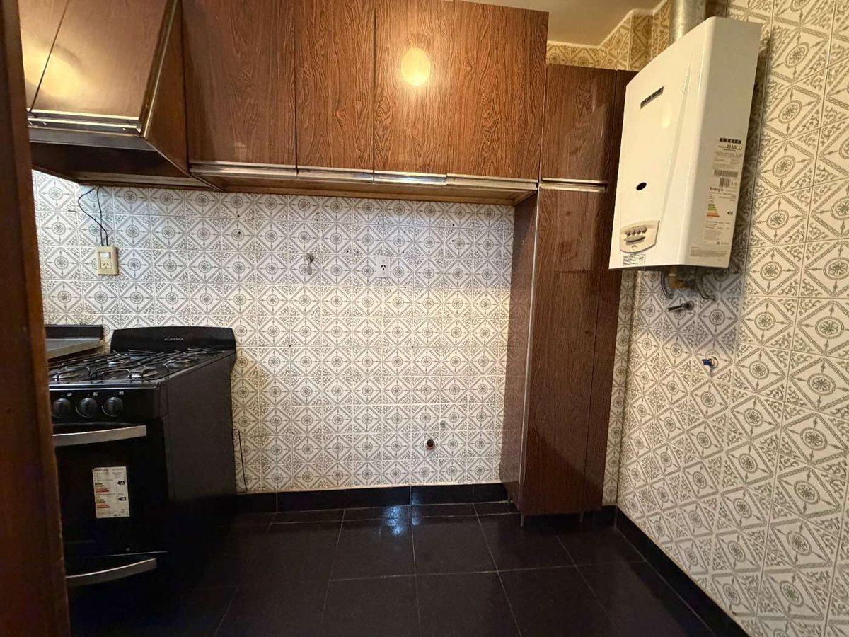 Foto de Venta Departamento 2ambientes lateral Barrio Norte, imagen 3