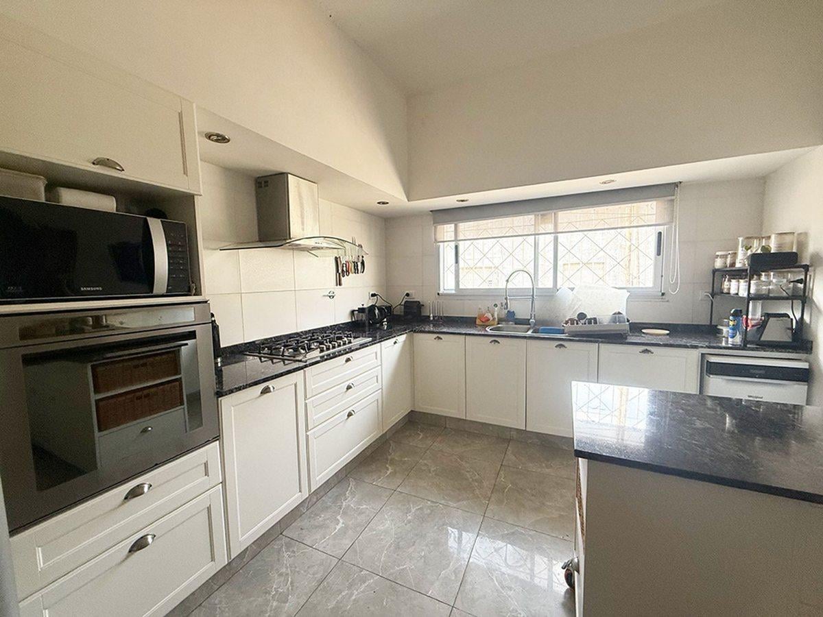 Foto de CASA EN VENTA RECICLADA A NVA SARANDI AVELLANEDA, imagen 2