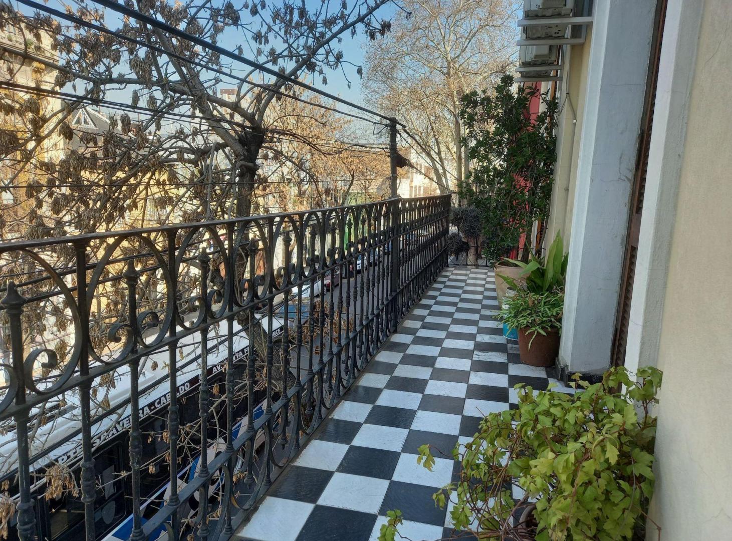 Foto de VENTA- PH -TERRAZA-BALCON- 5 AMBIENTES- PERMUTA, imagen 4