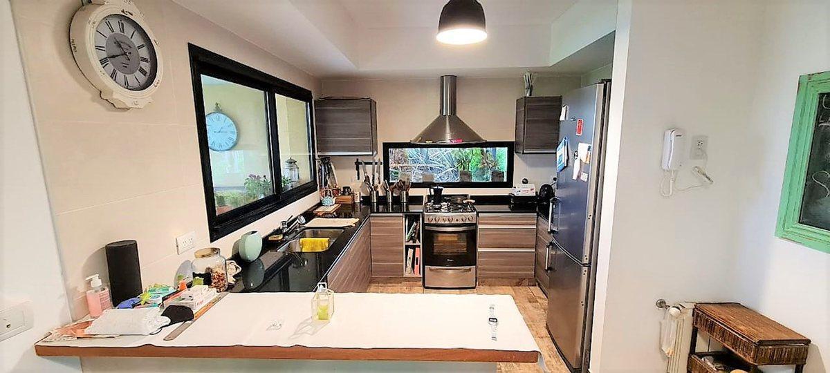 Foto de ALQUILER CASA 4 AMB PILETA SAN SEBASTIAN AREA 10, imagen 2